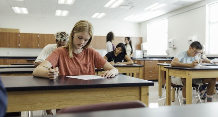 Berufliche Bildung / Schulartübergreifend Zentrale Prüfungen und Klassenarbeiten