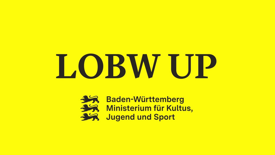 Auf gelbem Grund steht der schwarze Schriftzug "LOBW UP".
