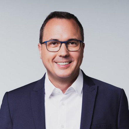 Portraitfoto von Andreas Deuschle