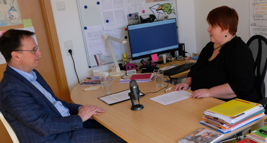 Erzieher-Kampagne Im Podcast: Staatssekretär Volker Schebesta über die Kita-Kampagne „Mehr bekommst du nirgendwo“