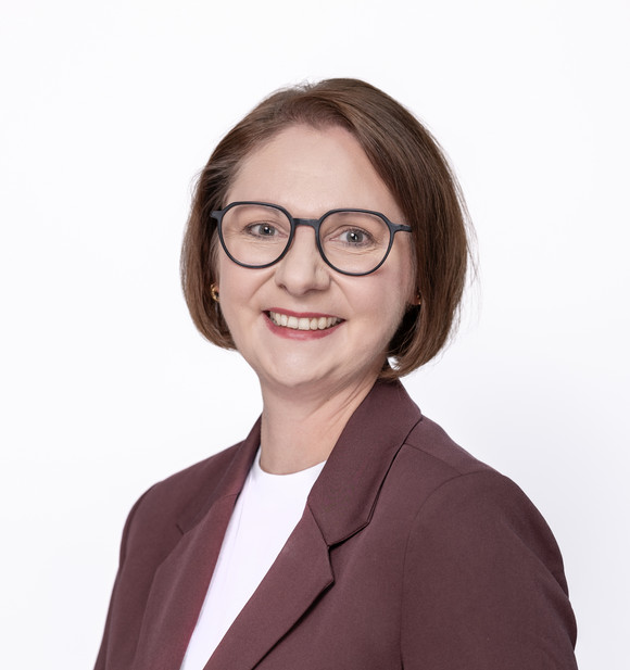 Offizielle Bilder von Staatssekretärin Sandra Boser MdL